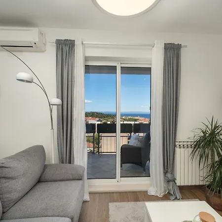 Ana Mit Atemberaubendem Meerblick Apartment Makarska